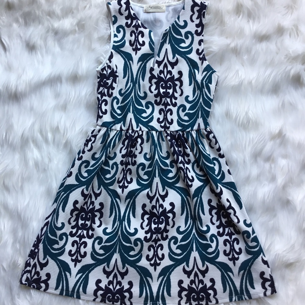 Green and black damask print dress